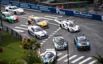 SIN-R1-GT4-at-Pau.jpg